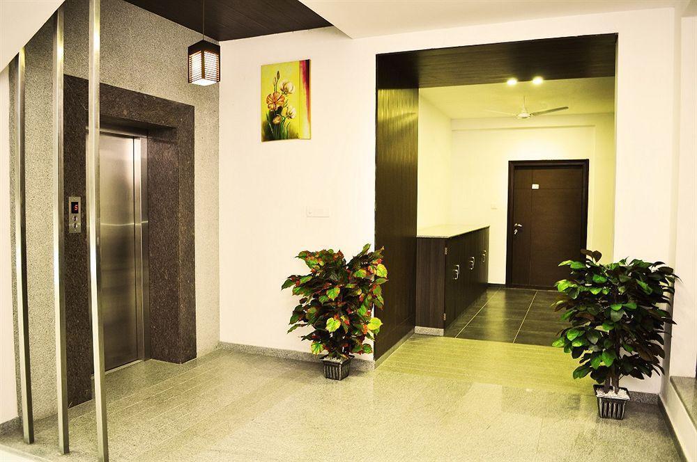 เดอะ ปาลาสโซ อพาร์ตเมนต์ Hotel ไฮเดอราบัด ภายนอก รูปภาพ