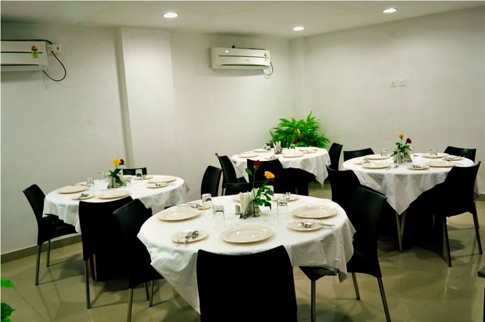 เดอะ ปาลาสโซ อพาร์ตเมนต์ Hotel ไฮเดอราบัด ภายนอก รูปภาพ